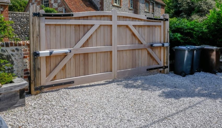 Choosing the Right Electric Driveway Gate System for Your Home